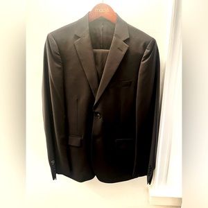 Calvin Klein Men’s Skinny-Fit Infinite Stretch Black Suit Jacket
40S
Pants
33x30